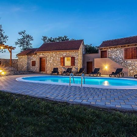 Villa Viktorija Galovac  Экстерьер фото